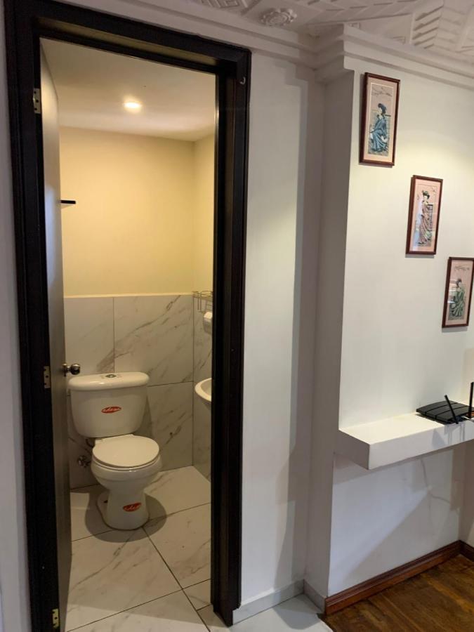 Hostel Santa Canela Куенка Екстериор снимка