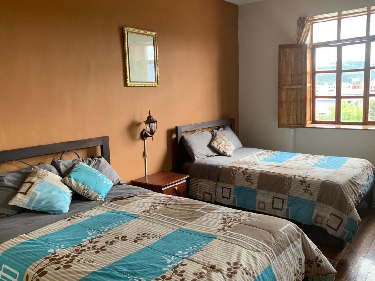 Hostel Santa Canela Куенка Екстериор снимка