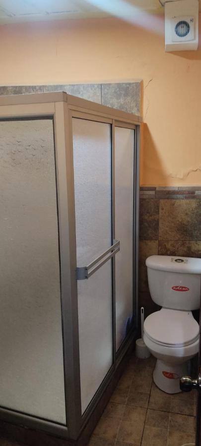 Hostel Santa Canela Куенка Екстериор снимка